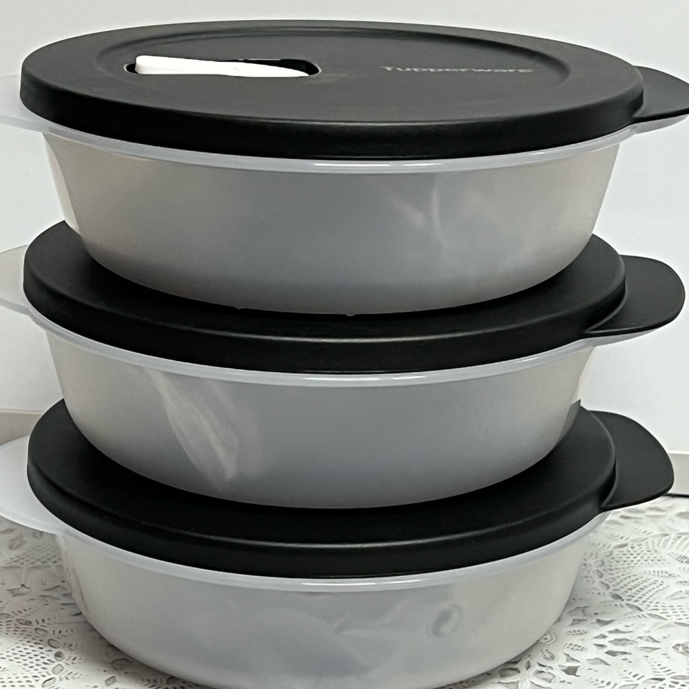 Tupperware 3 cryastalwave microwave